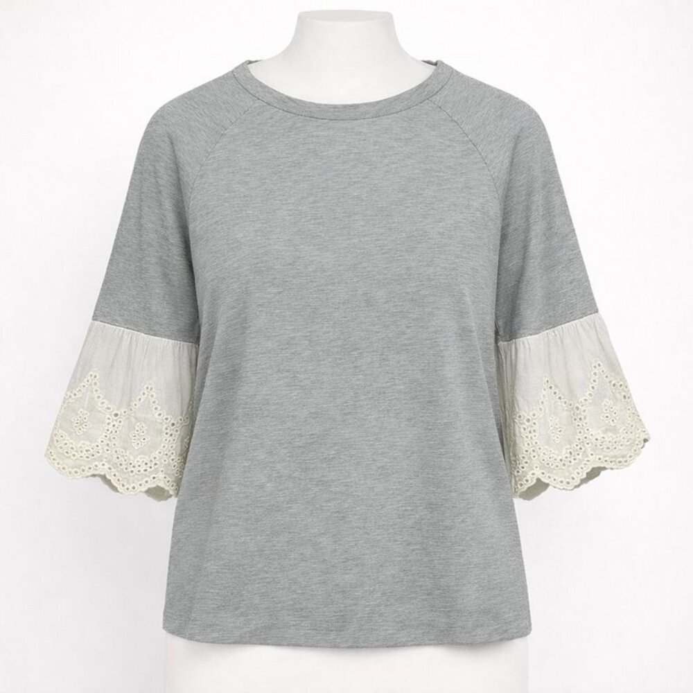 Gilli Plus 2X Gray Eyelet Lace Bell Sleeve Top Boho Cottagecore Casual Spring Bl